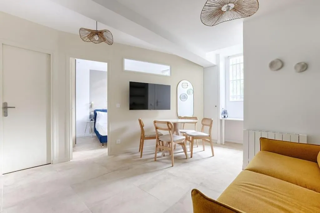 Mykeypers - Chic & Cozy Flat 4p - Republique Paříž